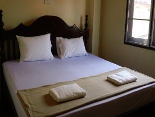 Soutjai Guesthouse & Restaurant Vang Vieng Exterior foto